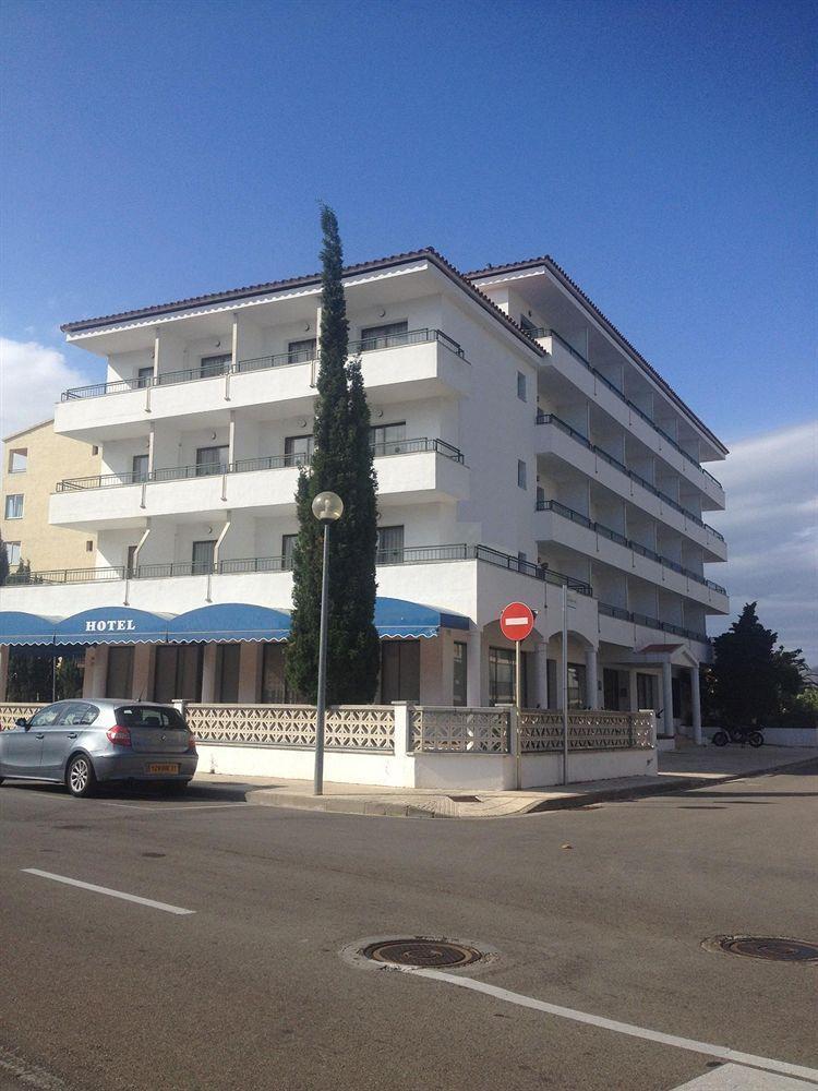Bay Hotel Roses Bagian luar foto