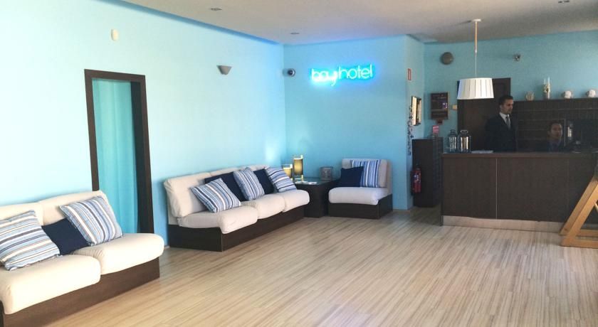 Bay Hotel Roses Bagian luar foto
